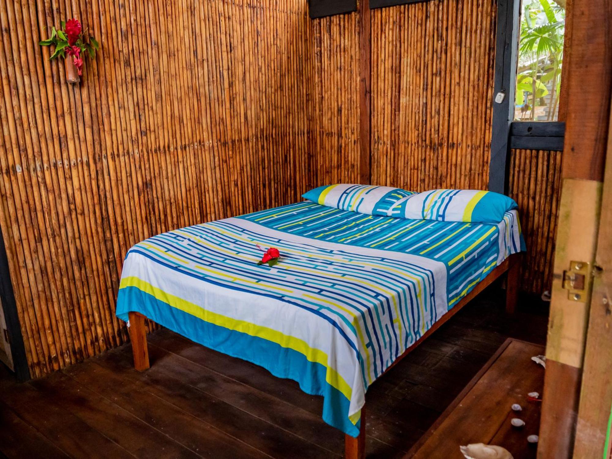 Ecohotel Riomar Mecana Bahia Solano